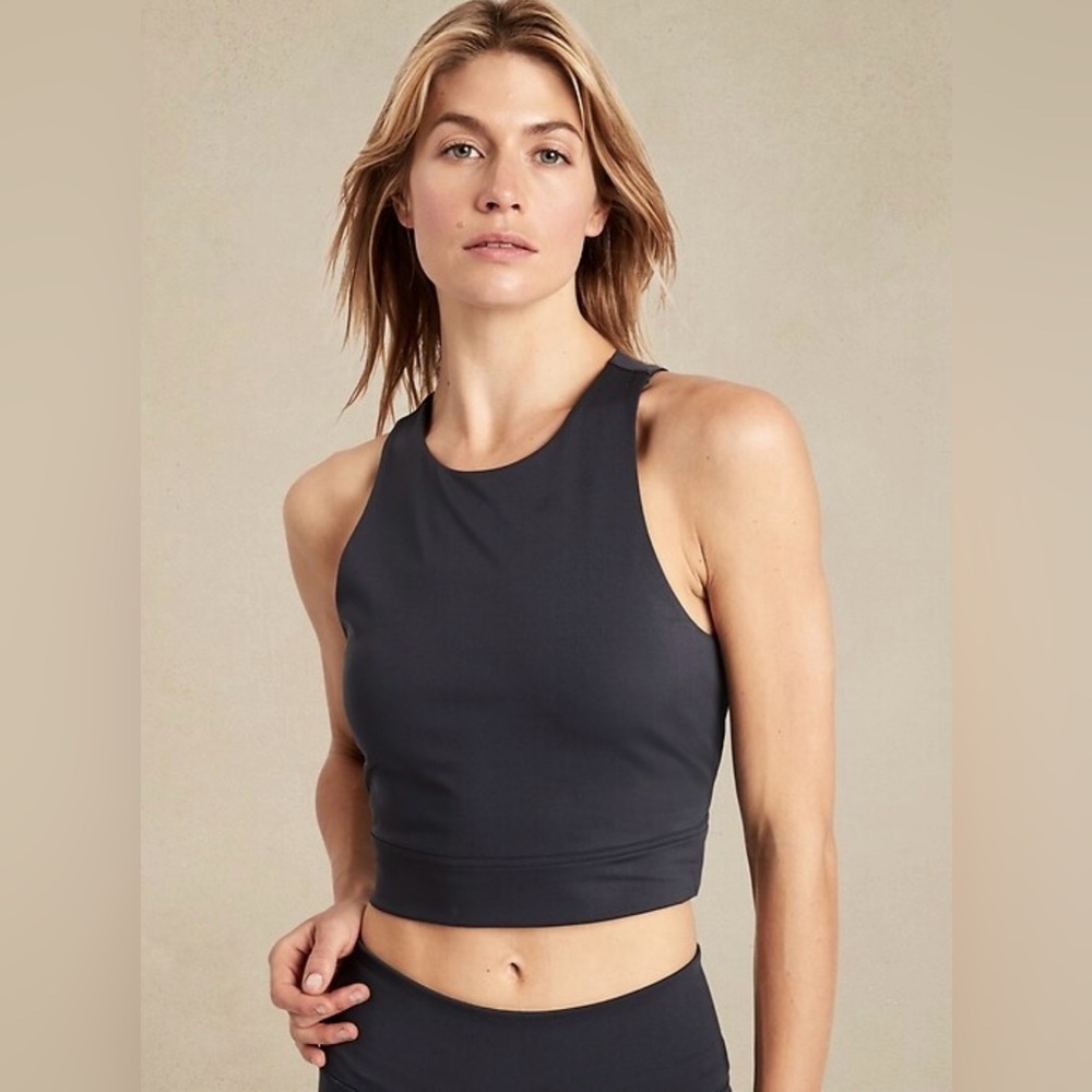 Banana Republic Compression Crop Tank Top in Black Size Large